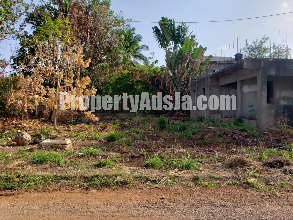 House For Sale in Green Acres, St. Catherine Jamaica