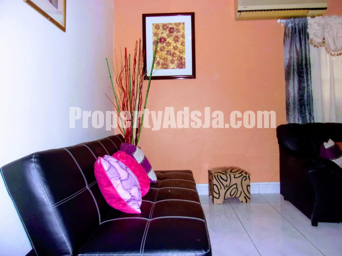 Apartment For Rent in Oaklands, Kingston / St. Andrew Jamaica