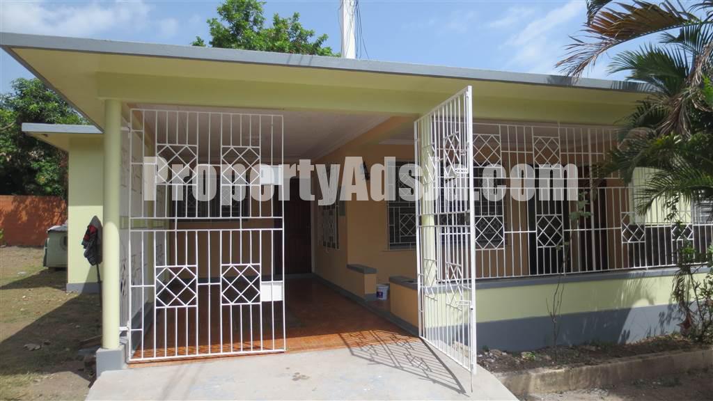 House For Rent in Meadowbrook, Kingston / St. Andrew Jamaica