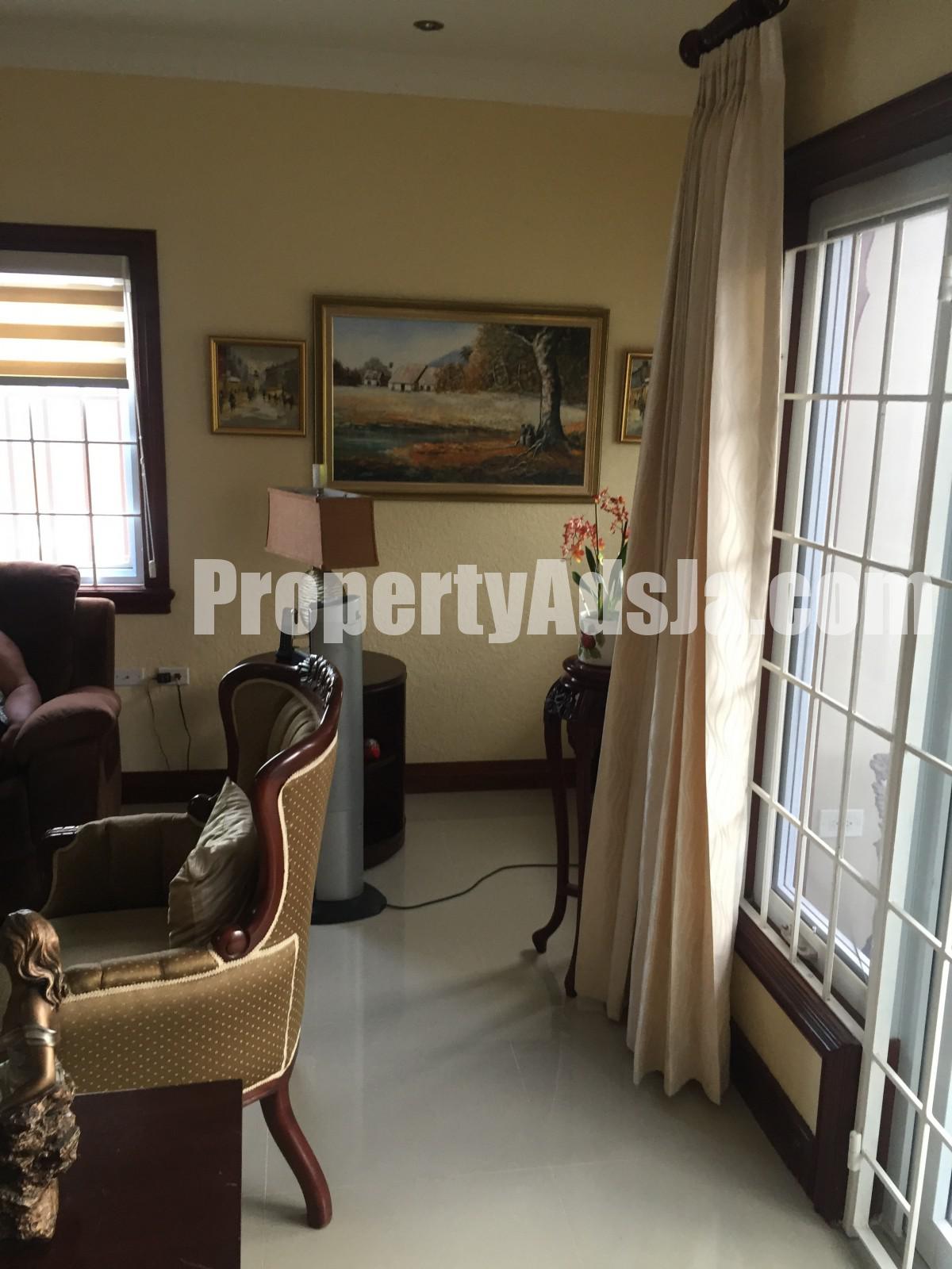 Apartment For Rent in HOPE PASTURES, Kingston / St. Andrew Jamaica
