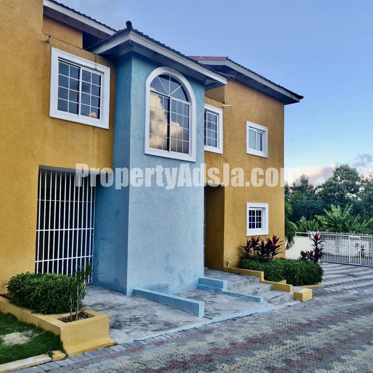 Apartment For Sale in Reading Manor, St. James Jamaica