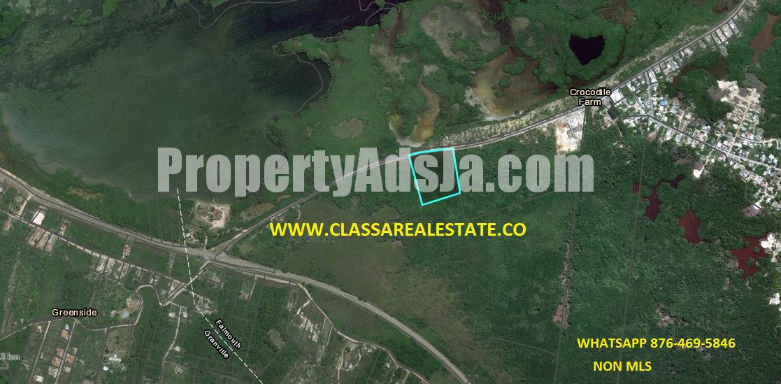 Commercial/farm land For Sale in FALMOUTH OLD HIGHWAY, Trelawny Jamaica