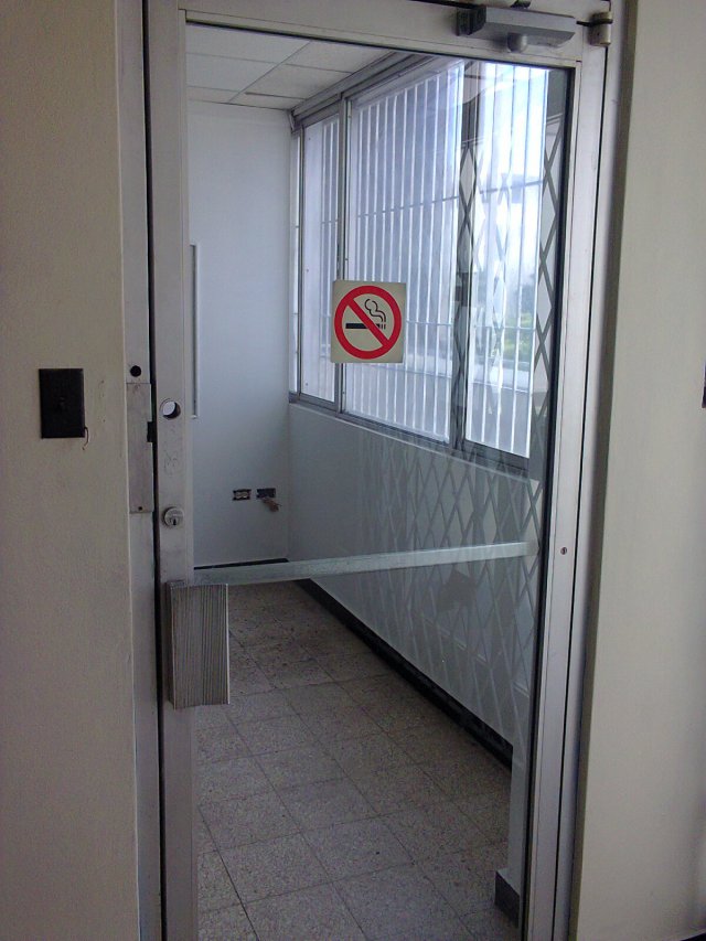 Commercial building For Rent in Knutsford Blvd, Kingston / St. Andrew