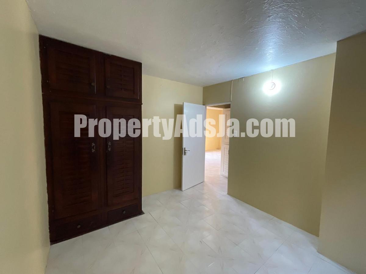 House For Rent in Spanish town, St. Catherine Jamaica