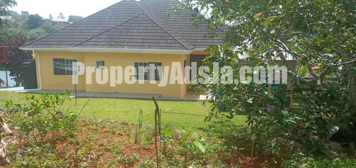 House For Sale in Mandeville, Manchester Jamaica