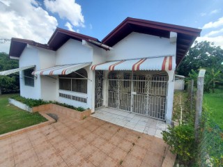 House For Sale in Bowers Estate, St. Catherine Jamaica | [1]