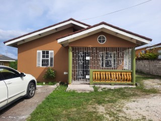House For Rent in Stonebrook Vista, Trelawny Jamaica | [4]