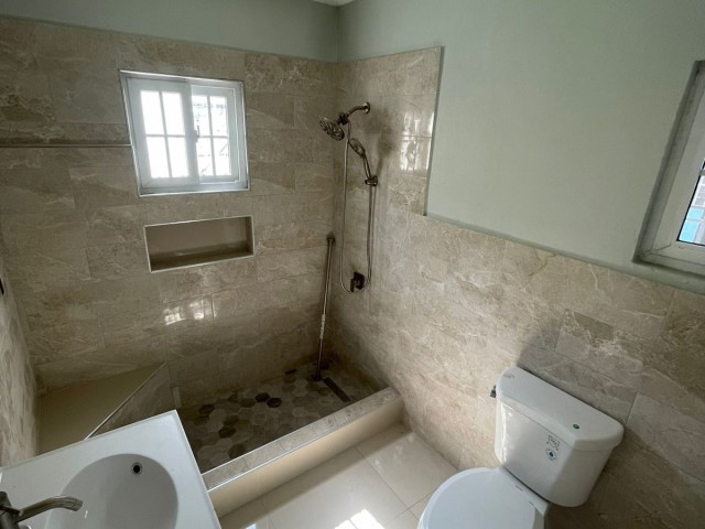 House For Rent in Tamarind Grove, Kingston / St. Andrew Jamaica | [2]