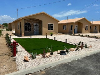 2 bed House For Rent - Phoenix Park Village 2 Phase 3, St. Catherine, Jamaica