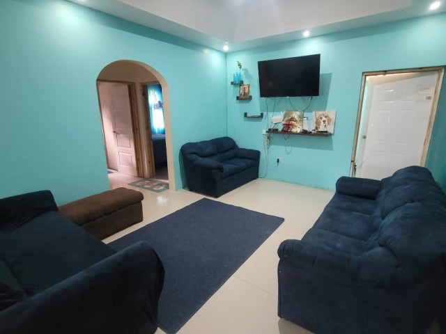 2 bed House For Rent - Knollis Bogwalk, St. Catherine, Jamaica