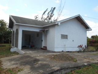 House For Rent in Landovery Estate Runaway Bay, St. Ann Jamaica | [12]