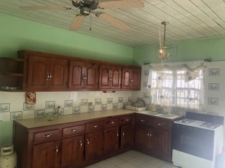 House For Rent in New Bowens, Clarendon Jamaica | [7]