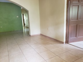 Apartment For Rent in Kingston 19, Kingston / St. Andrew Jamaica | [11]
