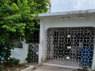3 bed House For Sale in Westchester, St. Catherine, Jamaica