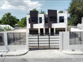 Space For Rent in Kingston 5, Kingston / St. Andrew Jamaica | [4]