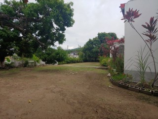 5 bed House For Sale in Cherry Gardens, Kingston / St. Andrew, Jamaica