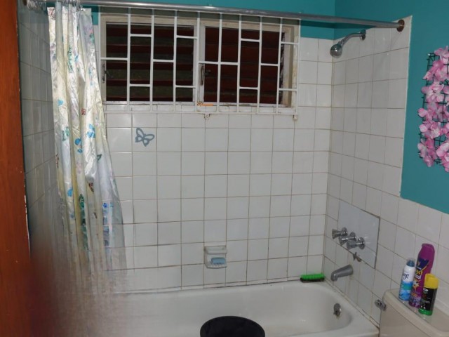 House For Sale in WILLIAMSFIELD, Manchester Jamaica | [9]