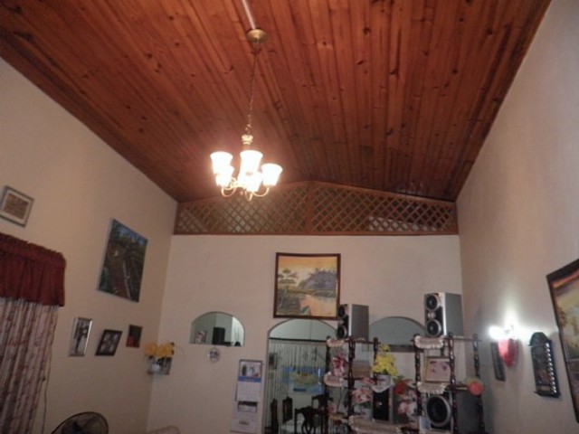 House For Sale in Queensborough, Kingston / St. Andrew Jamaica | [5]