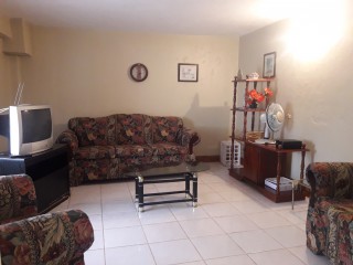 Flat For Rent in Mandeville Manchester, Manchester Jamaica | [1]