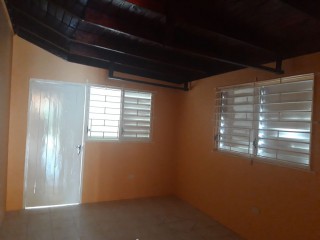 House For Rent in Waterloo, Kingston / St. Andrew Jamaica | [1]