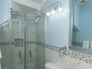 Townhouse For Rent in Guango Grove, St. James Jamaica | [12]