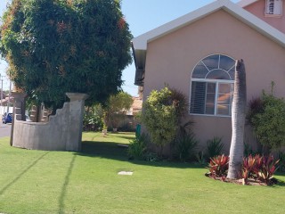 3 bed House For Sale in Caribbean Estates Portmore, St. Catherine, Jamaica