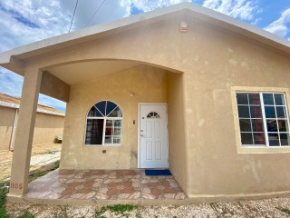 House For Rent in Phoenix Park Village 3, St. Catherine Jamaica | [11]