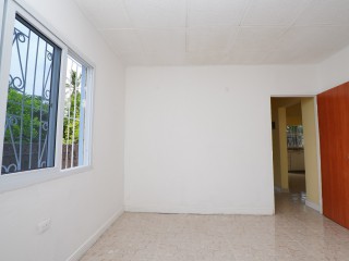 House For Rent in Leiba Gardens, St. Catherine Jamaica | [8]