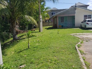 House For Sale in Rose Vale Spot Valley, St. James Jamaica | [2]