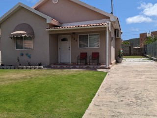2 bed House For Rent in Caymanas Estate, St. Catherine, Jamaica