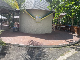 4 bed House For Sale in Village Green, St. Ann, Jamaica