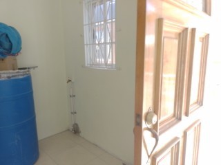 House For Rent in Greater Portmore, St. Catherine Jamaica | [6]