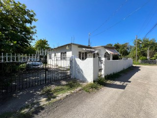 3 bed House For Sale in RUNAWAY BAY PO, St. Ann, Jamaica