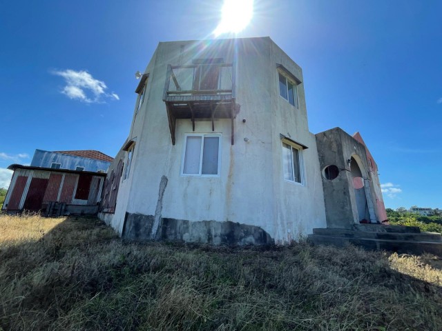 House For Sale in Three Hills, St. Mary Jamaica | [3]