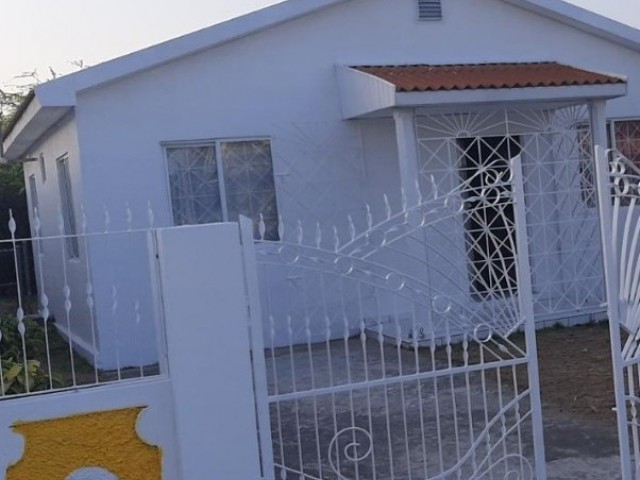 2 bed House For Sale - Portmore, St. Catherine, Jamaica