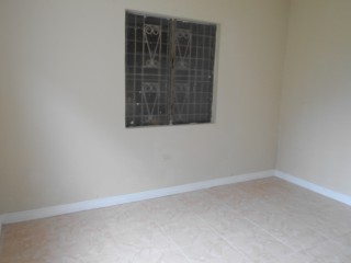 House For Rent in Leiba Gardens Spanish Town, St. Catherine Jamaica | [4]