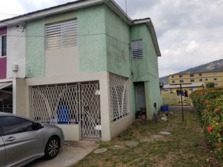 3 bed Townhouse For Sale in Cooreville Gardens, Kingston / St. Andrew, Jamaica