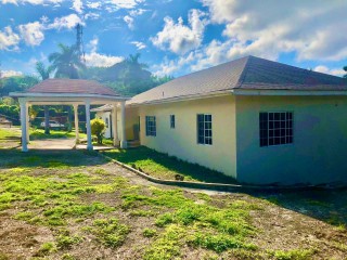 House For Rent in Paradise Pen, St. James Jamaica | [1]