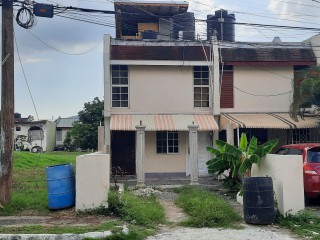 Townhouse For Rent in Mona Commons, Kingston / St. Andrew Jamaica | [2]