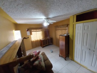 5 bed House For Sale in Greater Portmore, St. Catherine, Jamaica