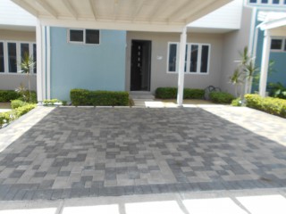 3 bed Townhouse For Sale in Golden Triangle, Kingston / St. Andrew, Jamaica