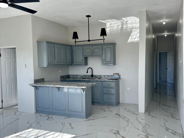 Apartment For Rent in Black River, St. Elizabeth Jamaica | [4]