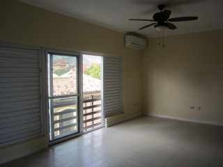 Apartment For Rent in Liguanea, Kingston / St. Andrew Jamaica | [3]