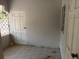 House For Sale in Eltham View Spanish Town, St. Catherine Jamaica | [5]