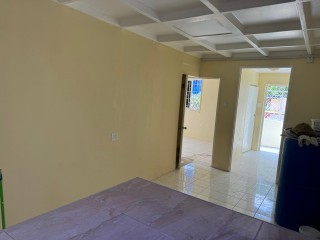 House For Rent in Duhaney Park Small Section, Kingston / St. Andrew Jamaica | [7]
