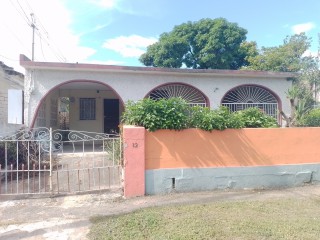 3 bed House For Sale in Duhaney Park, Kingston / St. Andrew, Jamaica