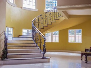 House For Rent in Hollywood Drive, Kingston / St. Andrew Jamaica | [10]