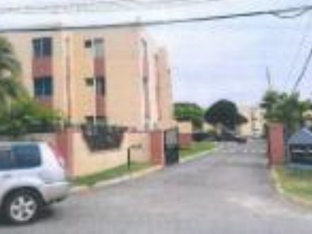 1 bed Apartment For Rent - Near Devon House, Kingston / St. Andrew, Jamaica
