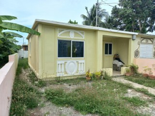2 bed House For Sale in Sandown Park Portmore, St. Catherine, Jamaica