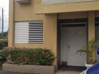 Townhouse For Rent in liguanea, Kingston / St. Andrew Jamaica | [1]